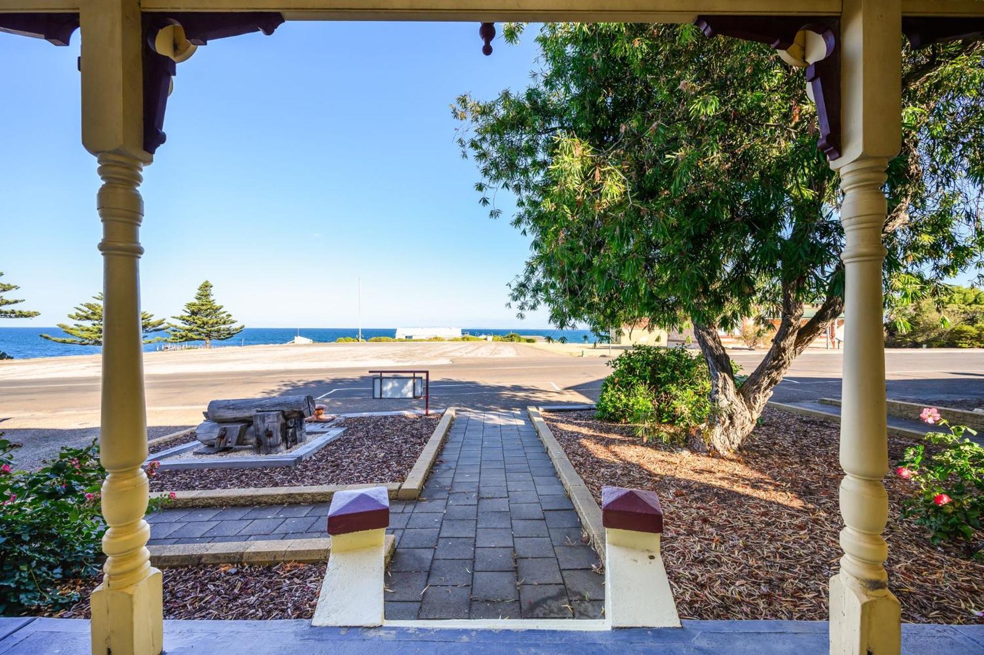 Armadale House - Kingscote Villa Dış mekan fotoğraf